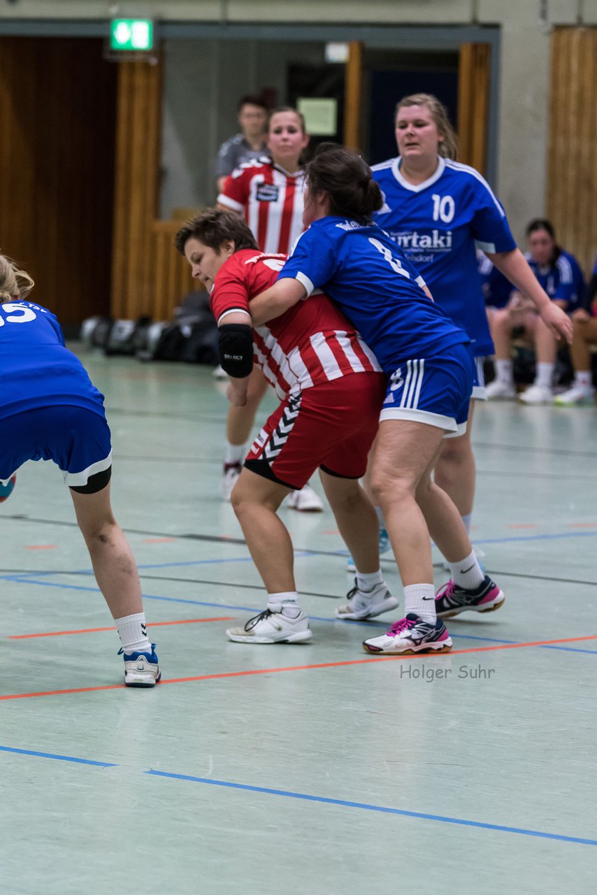 Bild 252 - Frauen Barmstedter TS - Buedelsdorfer TSV : Ergebnis: 26:12